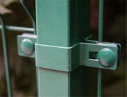 50mm lỗ màu xanh lá cây Pvc tráng dây hàng rào giữ Grip đơn giản