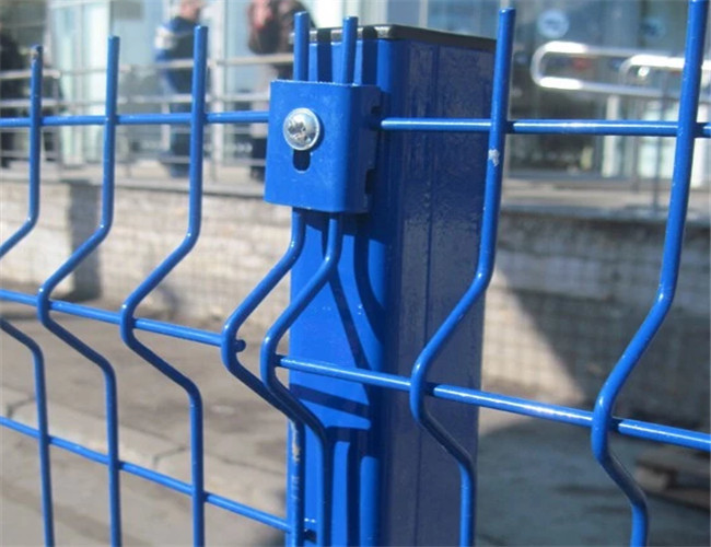 Hàng rào lưới thép bảo vệ an toàn 3D cong màu xanh lá cây 4,5mm